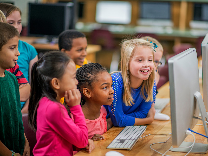 Tecnologia em sala de aula: conheça 5 impactos positivos